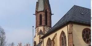 Pfarrkirche St. Peter.JPG